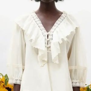 Zara Ruffled cream blouse